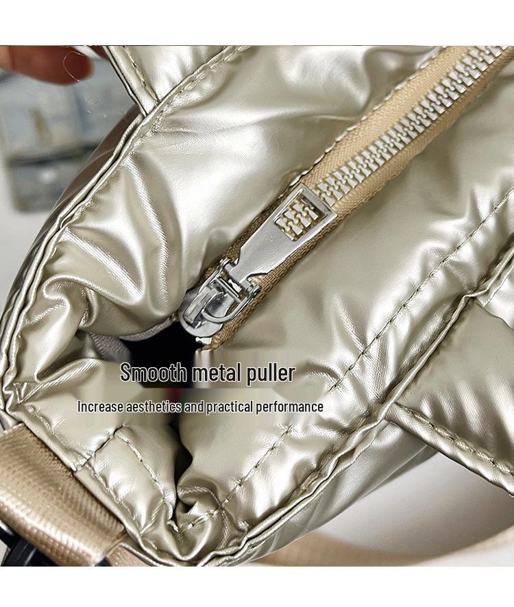 Ламинированная зимняя сумка-тоут: Стильная легкая женская сумка-пуховик через плечо и на плечо