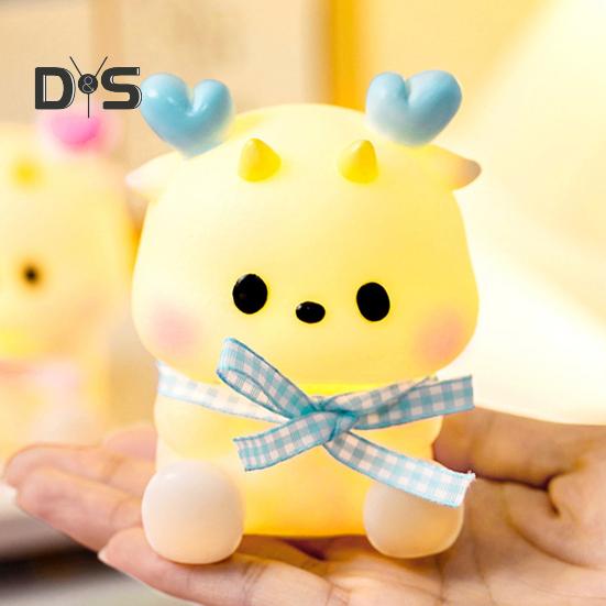 Bear Night Light Cute Silicone Lamp Soft Glow Flicker Free Battery Powered Cartoon LED Bedside Lamp Room Decoration