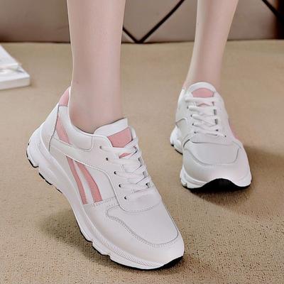 Маленькие белые туфли женские весна и осень новая универсальная спортивная обувь студенческая повседневная кожаная легкая обувь на платформе