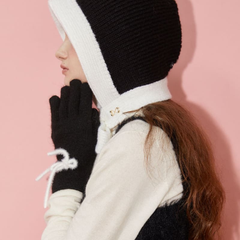 LOVE ME MONSTER [W Concept Exclusive 2 SET] Mont Classic Balaclava & Ribbon Glove (L244WST010)