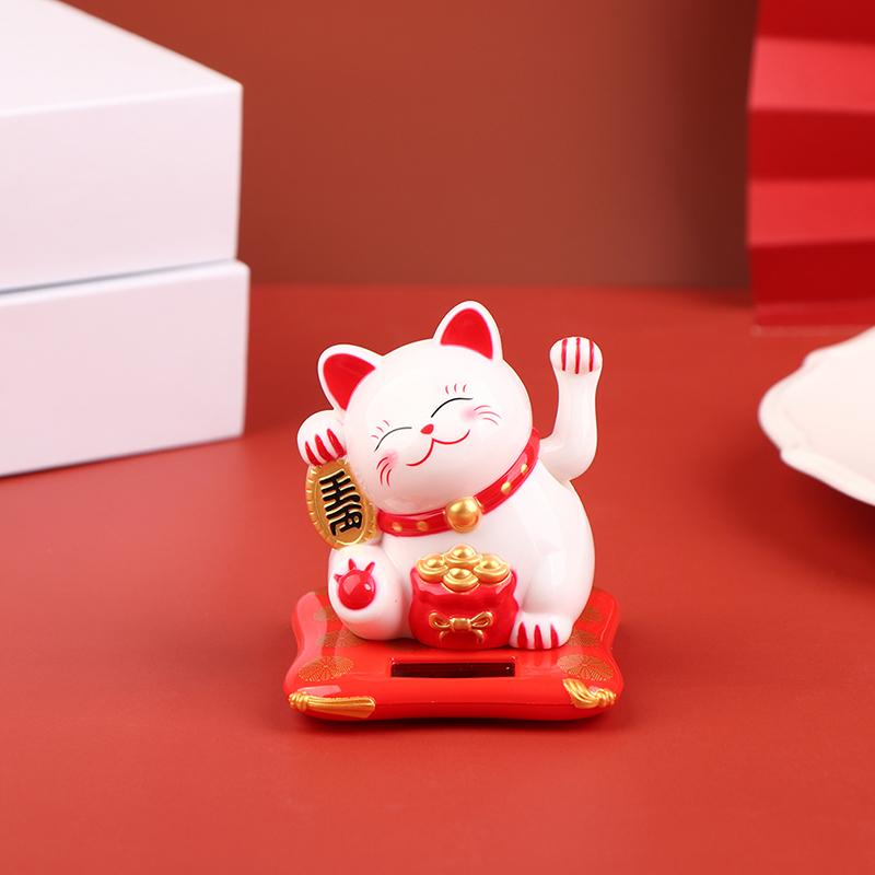 На солнечных батареях Maneki Neko машет рукой манит удача кошка Lucky Cat для домашнего офиса и автомобильного декора