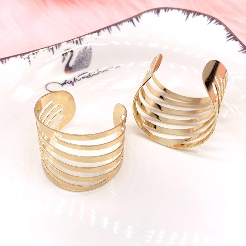 12шт Свадебные кольца для салфеток Украшение стола Полый держатель с пряжкой для салфеток