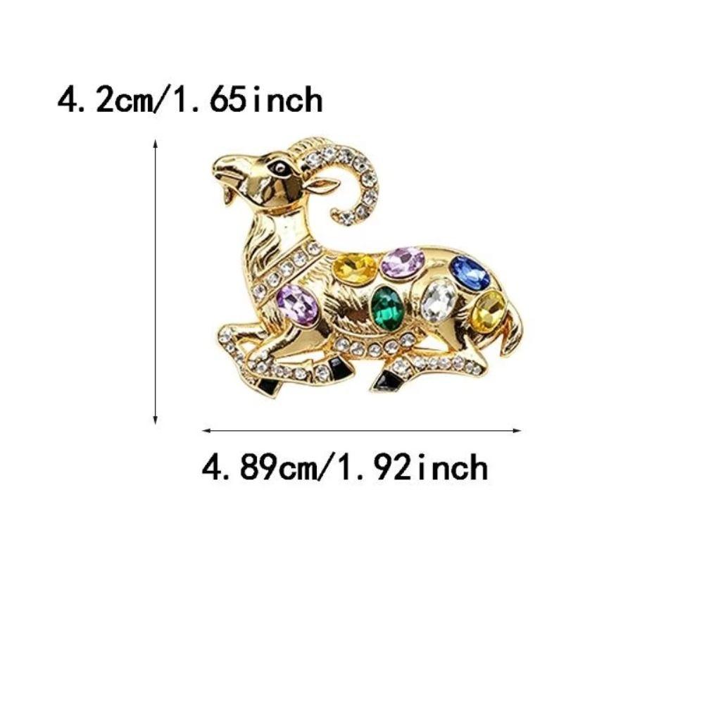 Zinc Zinc Alloy Rhinestone Lapel Pin Animal Goat Sheep Metal Badge Cute Sheep Brooch Jacket Accessory
