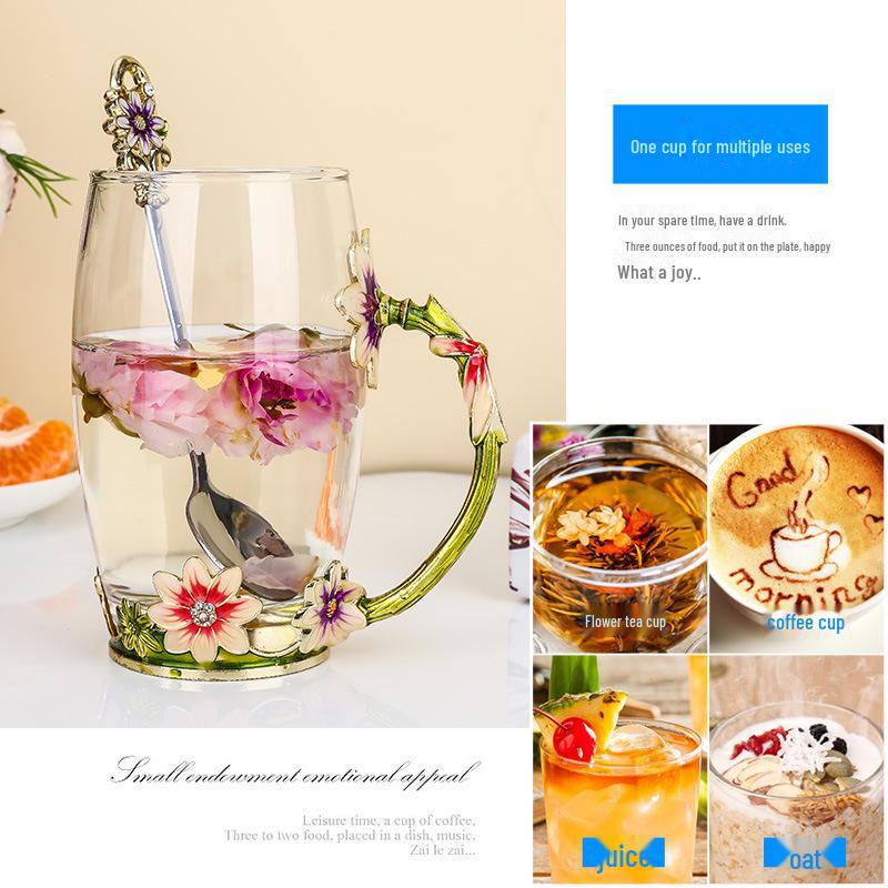 Чайная чашка из термостойкого хрустального стекла с эмалью Daisy — идеальный подарок на день рождения или праздник