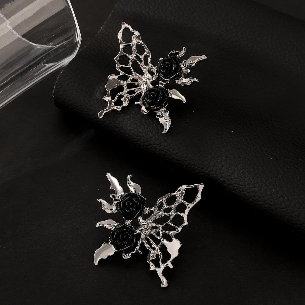 New European and American Dark Hollow Butterfly Rose Earrings with Cold Style Gothic Earrings