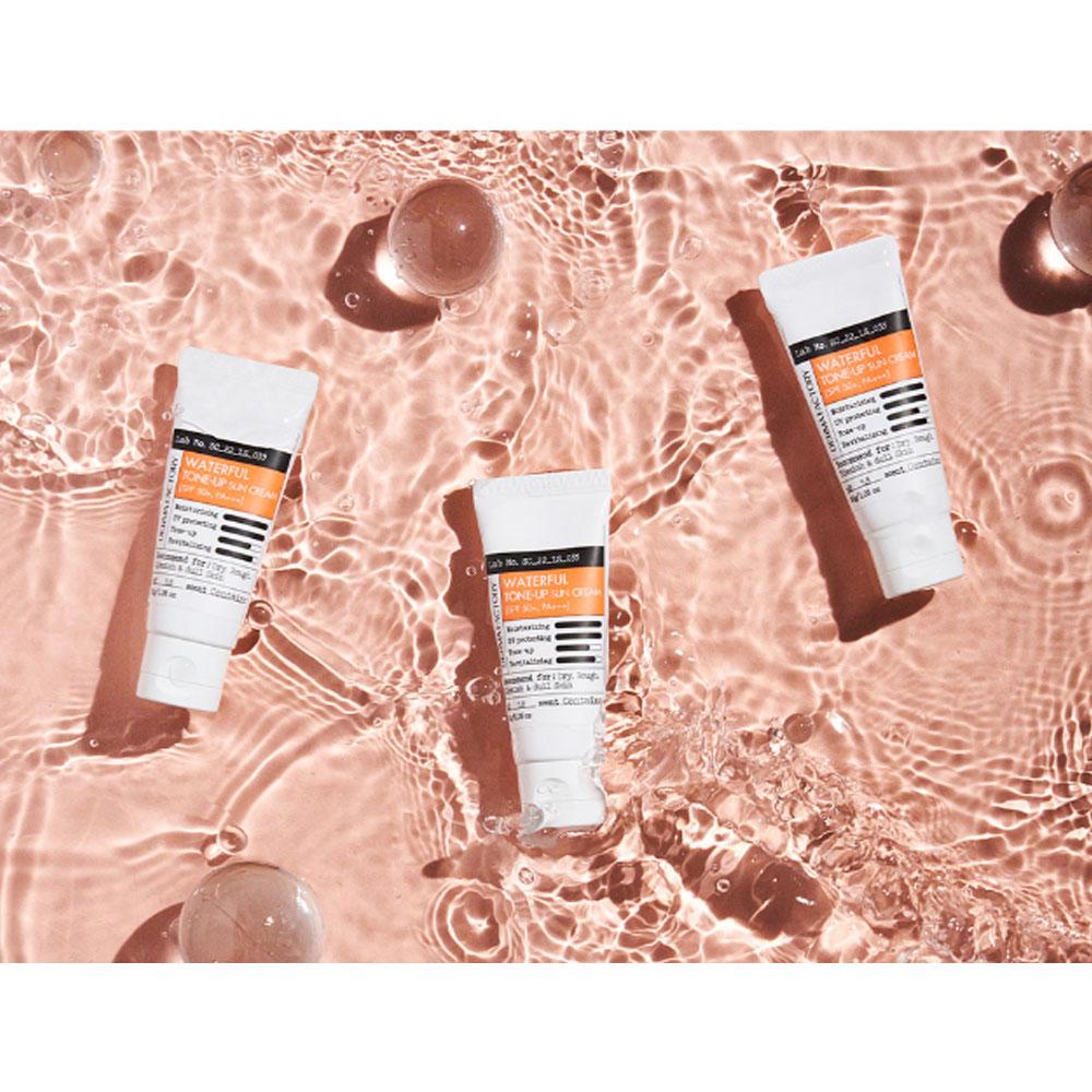 Солнцезащитный крем Dermafactory Waterful Tone-Up 50 г SPF50+, PA+++