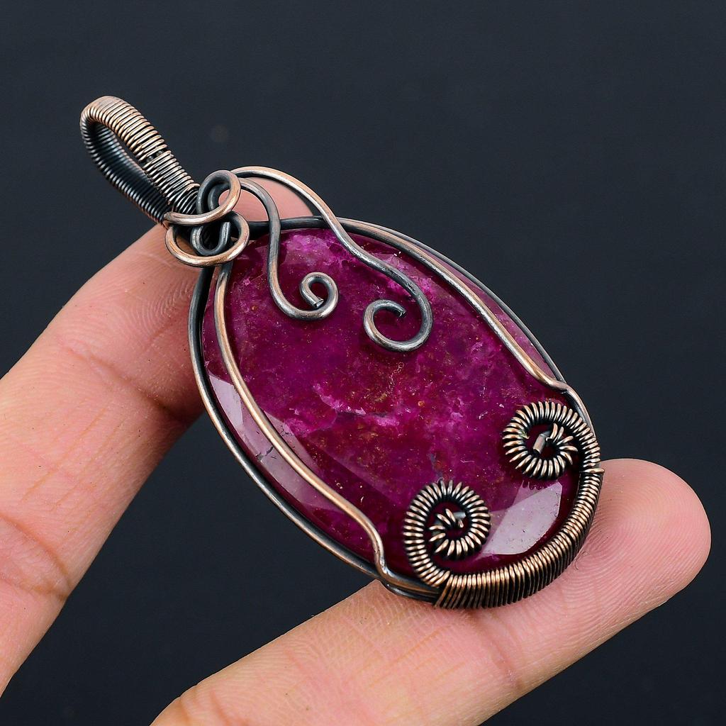 Лабораторный кулон ручной работы с рубиновым драгоценным камнем из чистой медной проволоки для новогоднего подарка