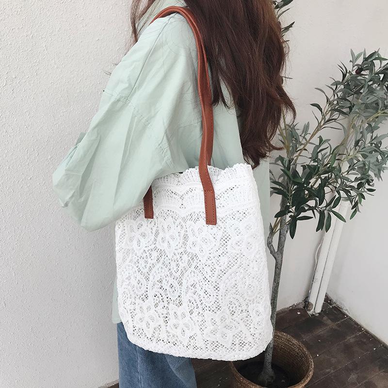Korean Lace Aesthetic Large Capacity Shoulder Bucket Bag for Women - Spring/Summer