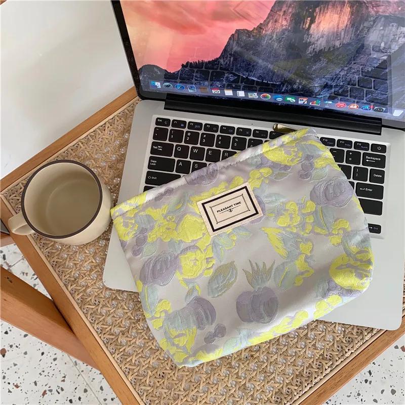 Pink Leopard Print Women's Cosmetic Bag Retro Flower Ladies Small Clutch Purse Travel Handbags Schoolgirl's Pencil Storage Bags