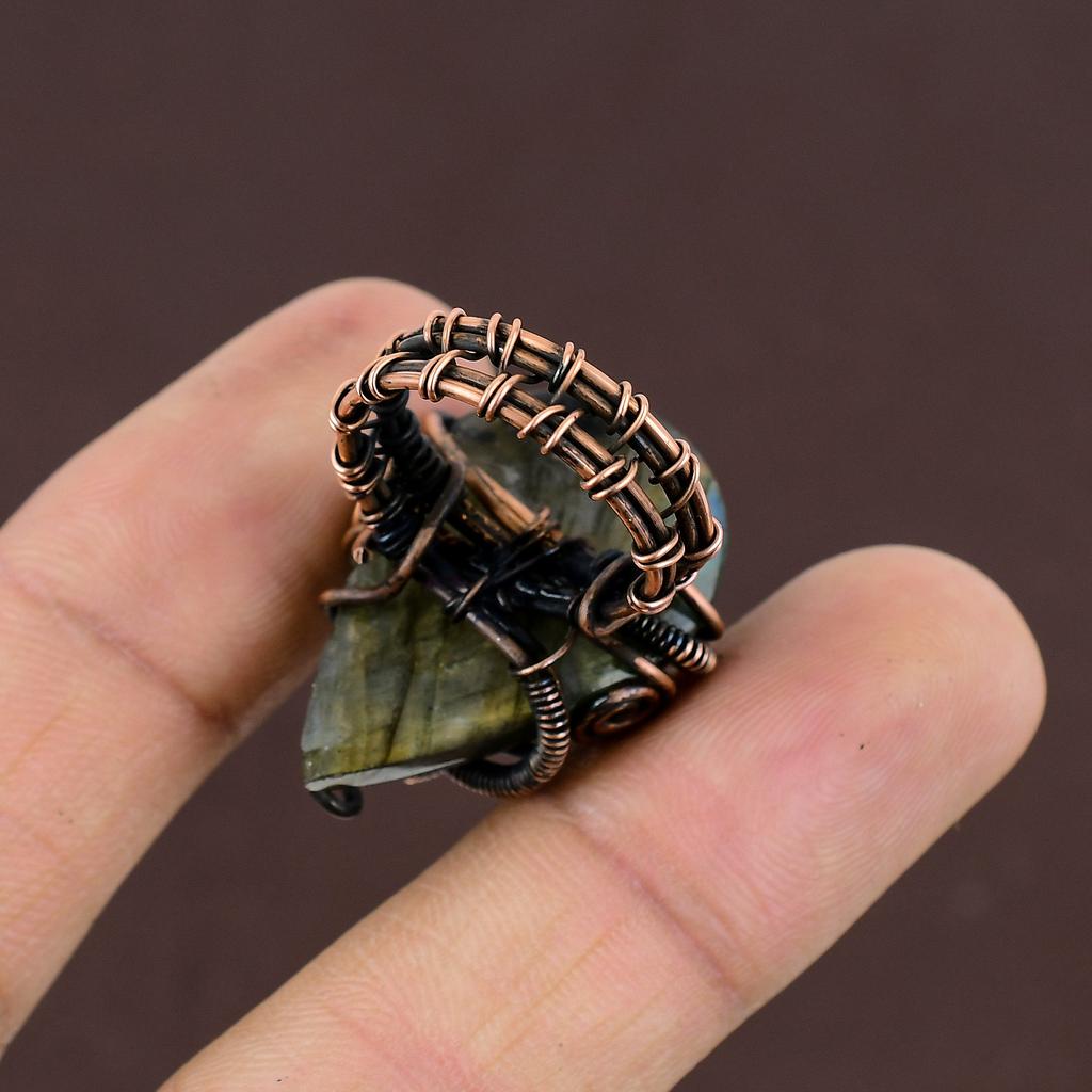 Лабрадорит Ручная работа Медная проволока Оплетка Ювелирное кольцо Размер 6.5 k3R28