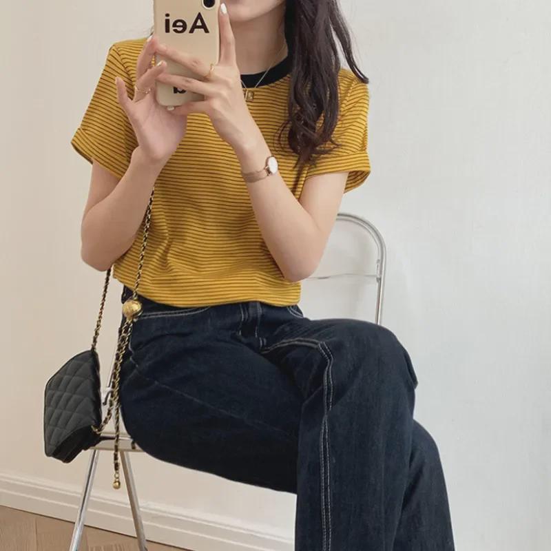 2024 женская летняя полосатая футболка с коротким рукавом и круглым вырезом свободного кроя – повседневный стиль для студентов в стиле вестерн