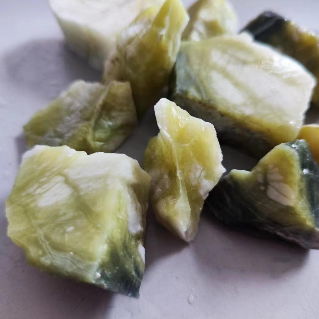 Natural Raw Tree Pattern Jade Stone Green Afghan Jade Mineral Specimens Rough Jewelry Processing Stone Home Decoration Stone