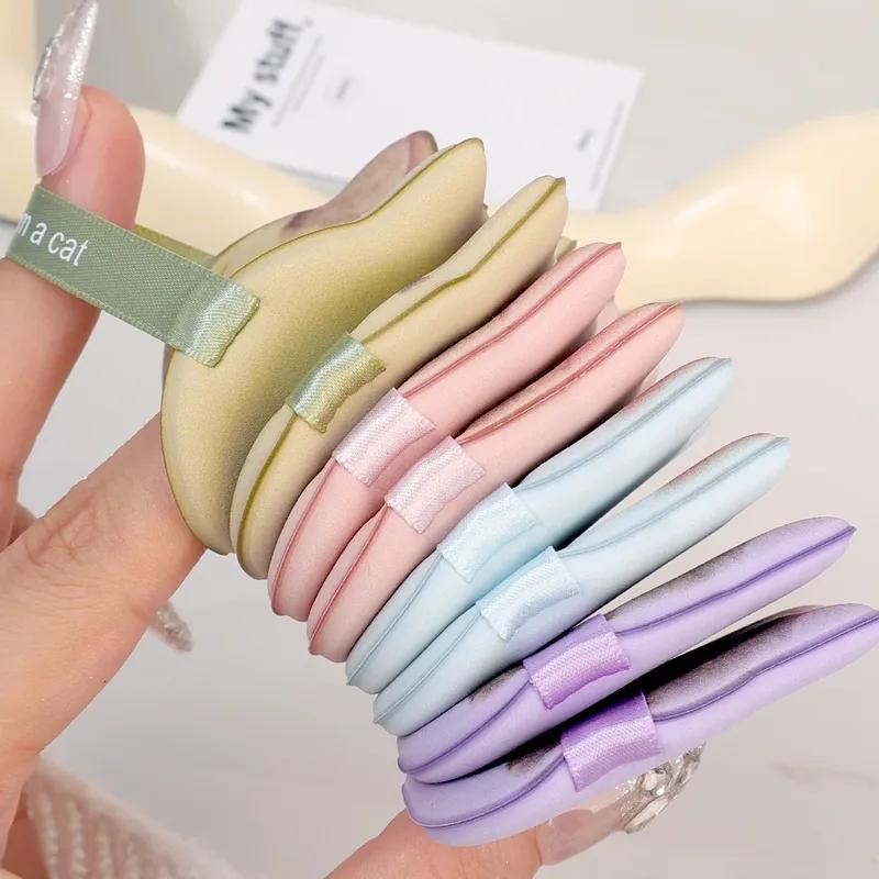 Двусторонний гидрофильный нелатексный спонж для макияжа Blender Puff