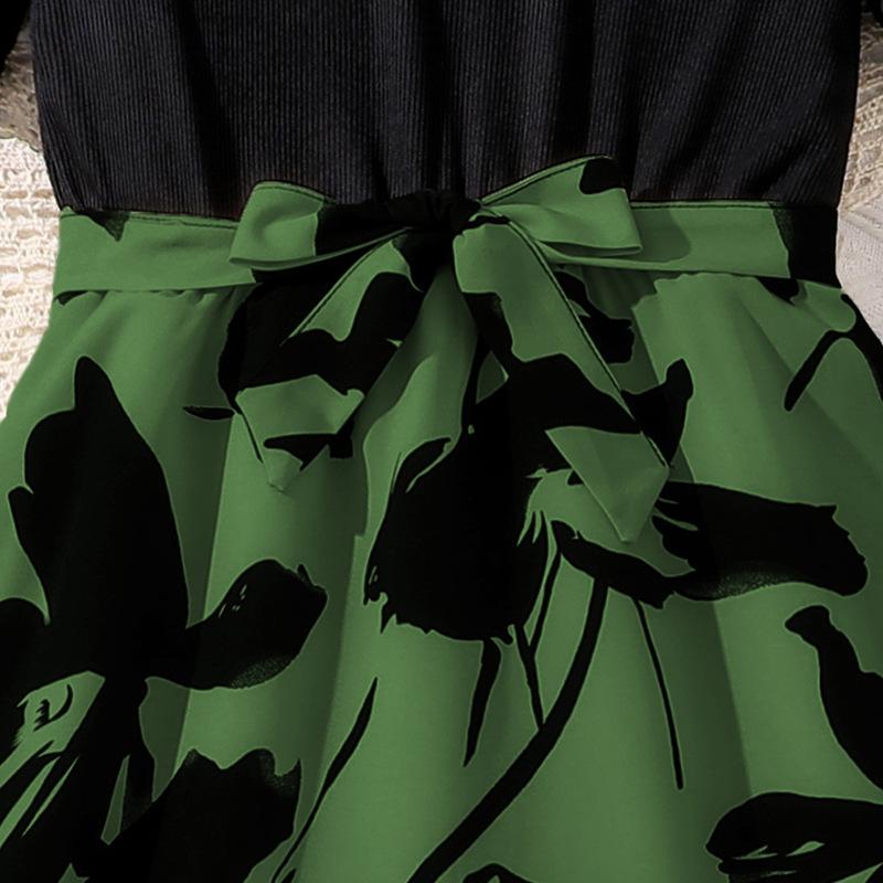 Милое летнее детское платье для девочек с короткими рукавами и защипами на талии. Платье принцессы