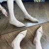 Бежевые туфли-лодочки женские лакированные осенние новые на плоской подошве, удобные, элегантные, с открытым подъемом, заостренный носок, скрытый каблук