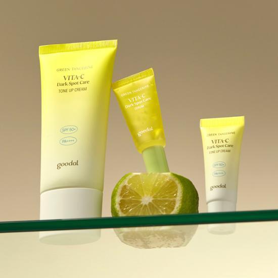 Goodal Green Tangerine Vita C Blemish Tone Up Cream 50 мл Специальный (+Тонизирующий крем 5 мл+Сыворотка 5 мл)