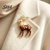 Reindeer Shape Brooch Christmas Pin, Rhinestone Elk Lapel Sweater Pin Cardigan Coat Suits Accessories, Jewelry Gift for Xmas Lightweight