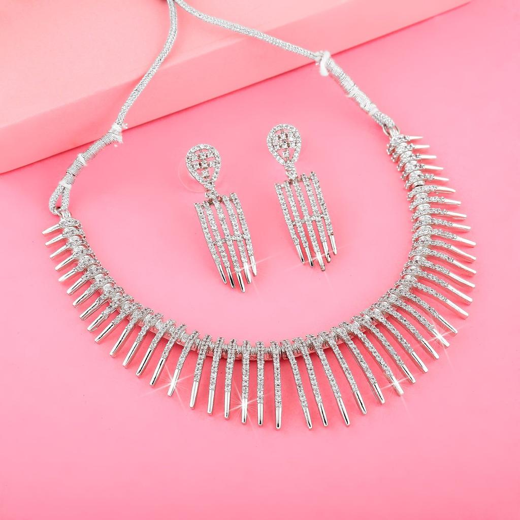 Комплект колье Estele с родиевым покрытием и блестящими полосками CZ для женщин