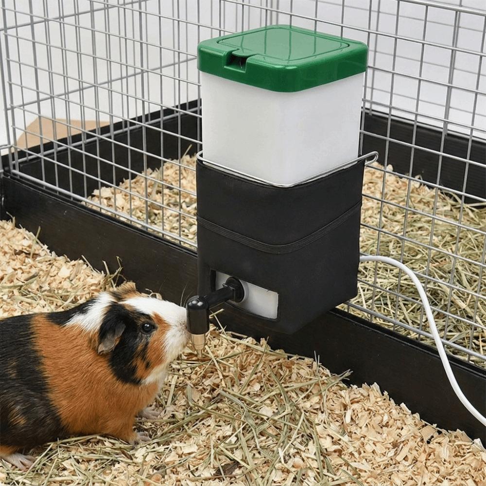 Leak-Proof Rabbit Thermostatic Water Dispenser Large Capacity Automatic Rabbit Drinker Rabbit