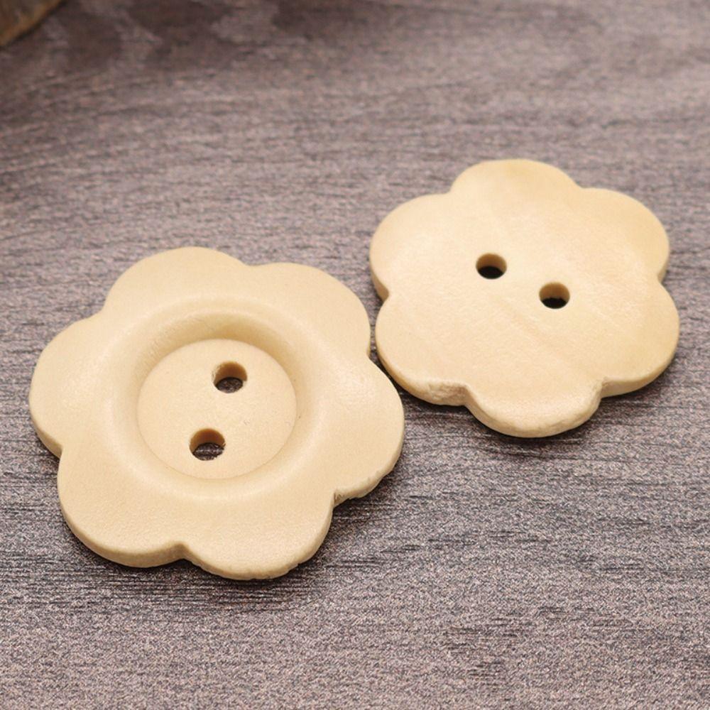 50PCS Flower Shaped Wood Buttons Vintage Sewing Button DIY Clothing Button Clothing Sewing