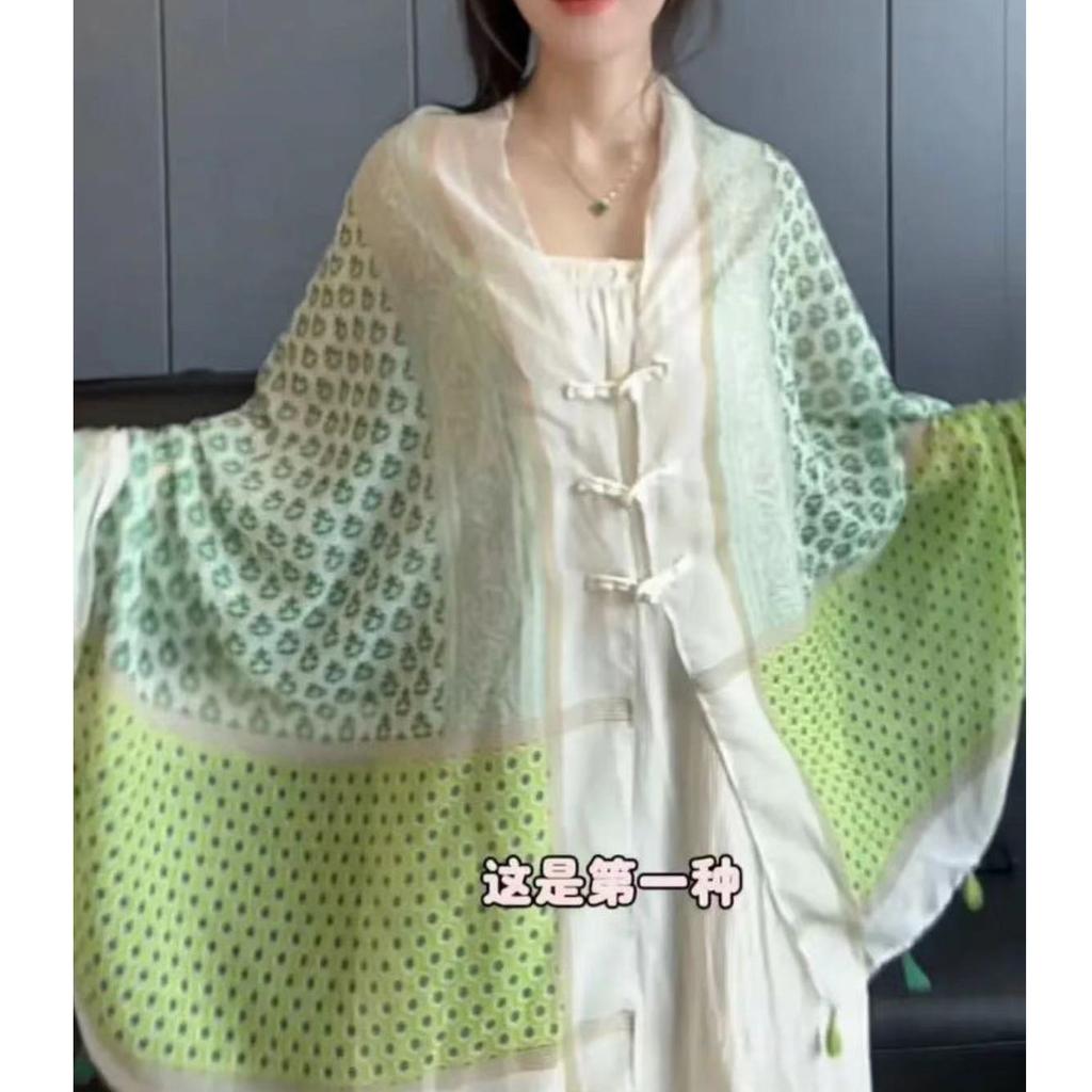 Skin Friendly And Breathable Warm And Versatile Home, Autumn And Winter Women'S Travel Shawl, Thick Cloak, Air Conditioning Blanket