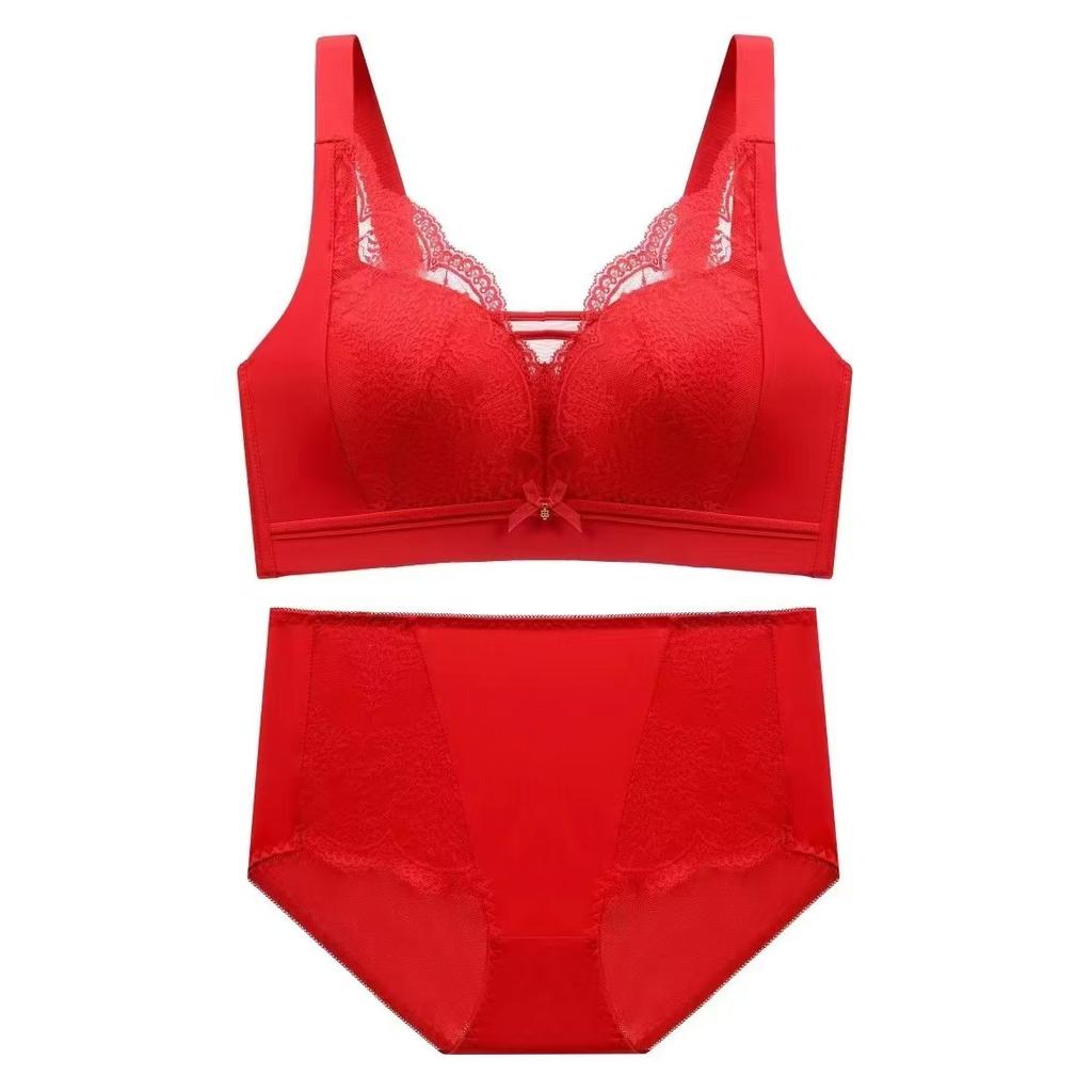 Формирующий бюстгальтер с тонкими чашками для минимизации внешнего вида большой груди и создания эффекта похудения. Комплект бюстгальтера с полной чашкой.