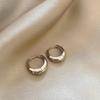 Серьги-кольца из высококачественного металла — роскошный нишевый дизайн, модный стиль 2024 года для женщин