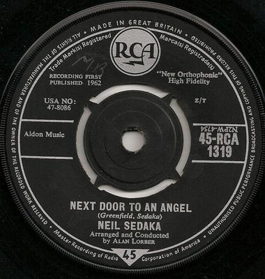 7-дюймовая пластинка NEIL SEDAKA - Next Door To An Angel 45RCA1319 RCA 1962 UK Pop Б/у