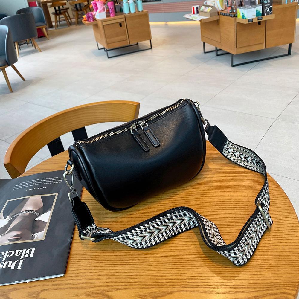 2024 New Genuine Leather Shoulder Bags Women Vintage Cowhide Crossbody Messenger Bag Hobo Handbag With Two Long Shoulder Straps Purse