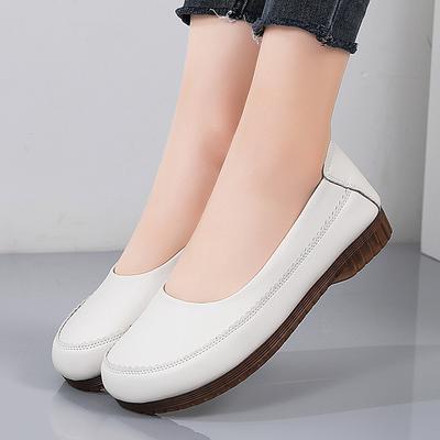 Женская повседневная кожаная обувь лоферы мокасины