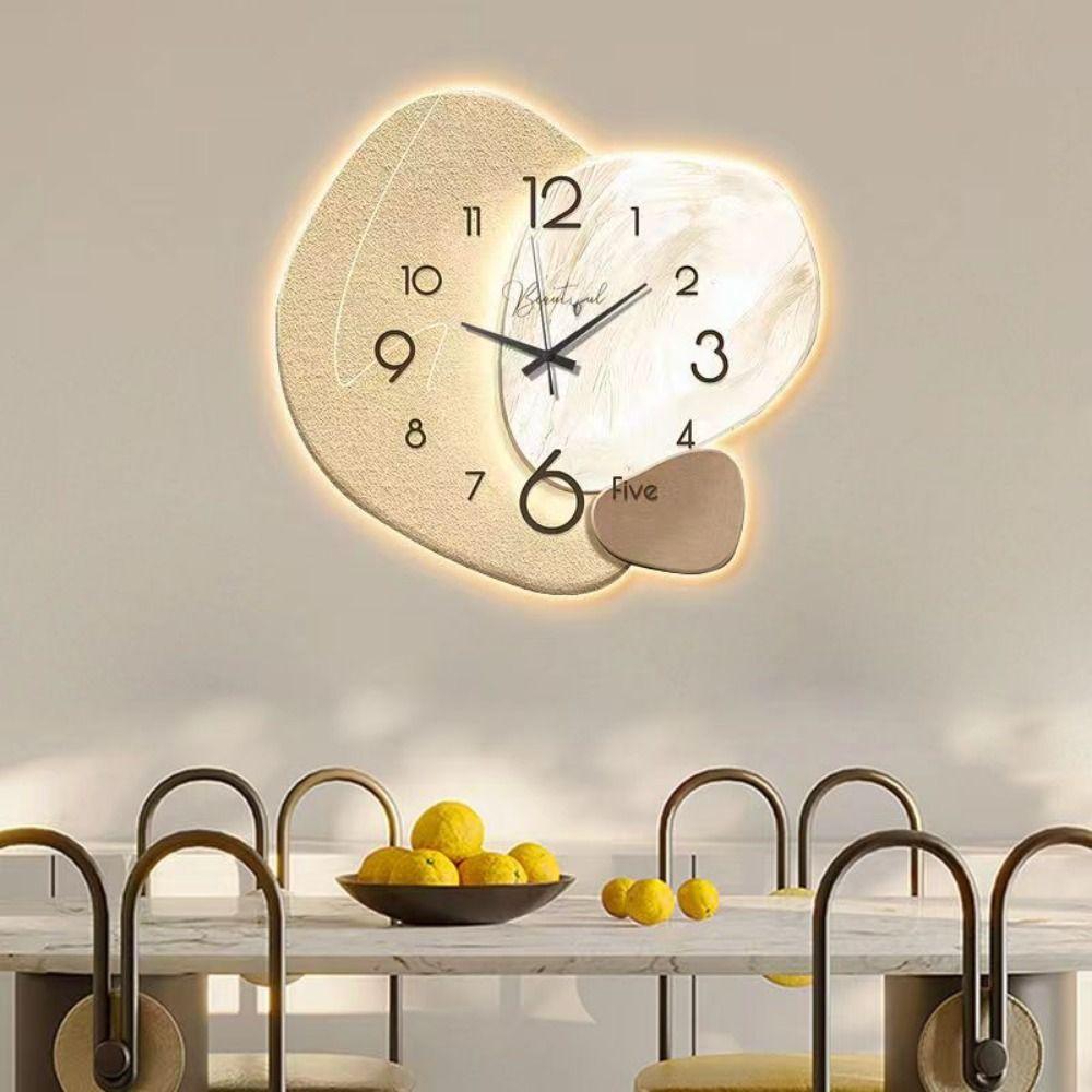 Easy To Read Wall Painting Light High-end Wall Hanging Clock Modern Digital Wall Clock  Restaurant