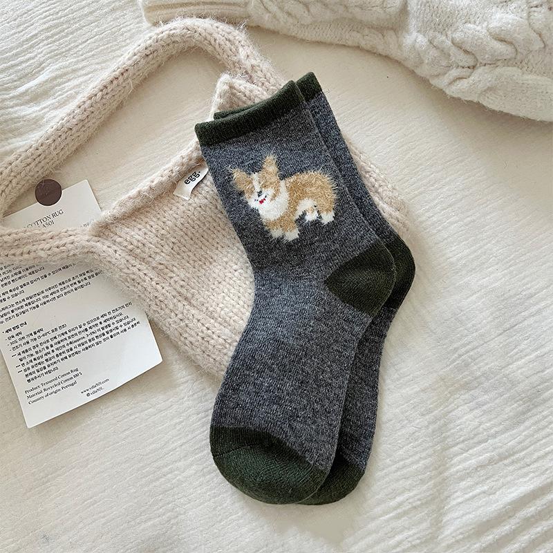 1/5pcs Women's Cartoon Animal Fur Socks Women Autumn and Winter Warm Thickened Pile Socks Color Matching Middle Tube Socks