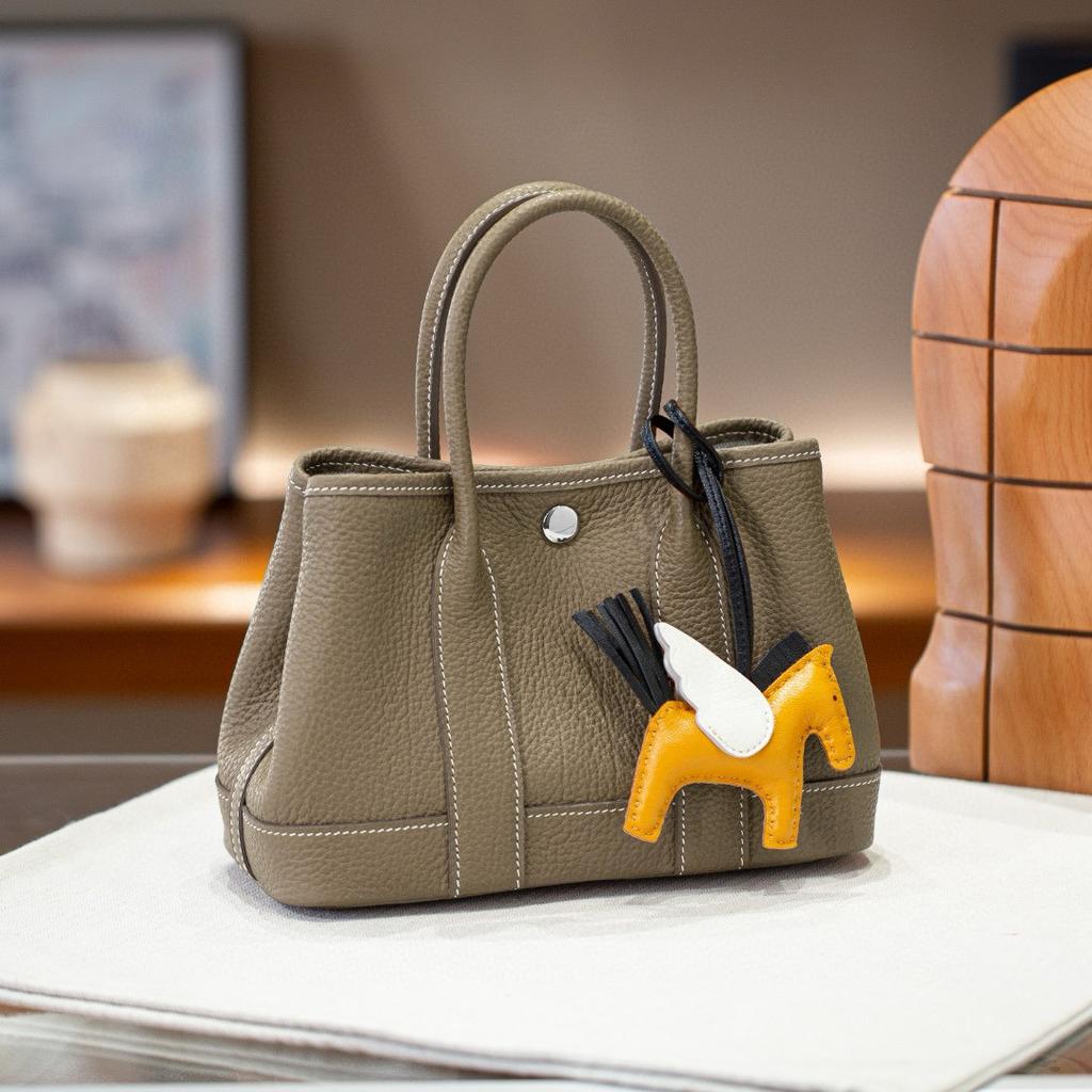 Сумка для сада Canvas Splicing Mini 23 см, женская кожаная универсальная сумка-тоут, новая высококачественная сумка через плечо на одно плечо