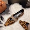 Модные женские туфли на плоской подошве с кристаллами и леопардовым принтом, роскошные туфли с квадратным носком, дизайнерские туфли на мягкой подошве на осень 2024 года, новые женские туфли Chaussure Femme