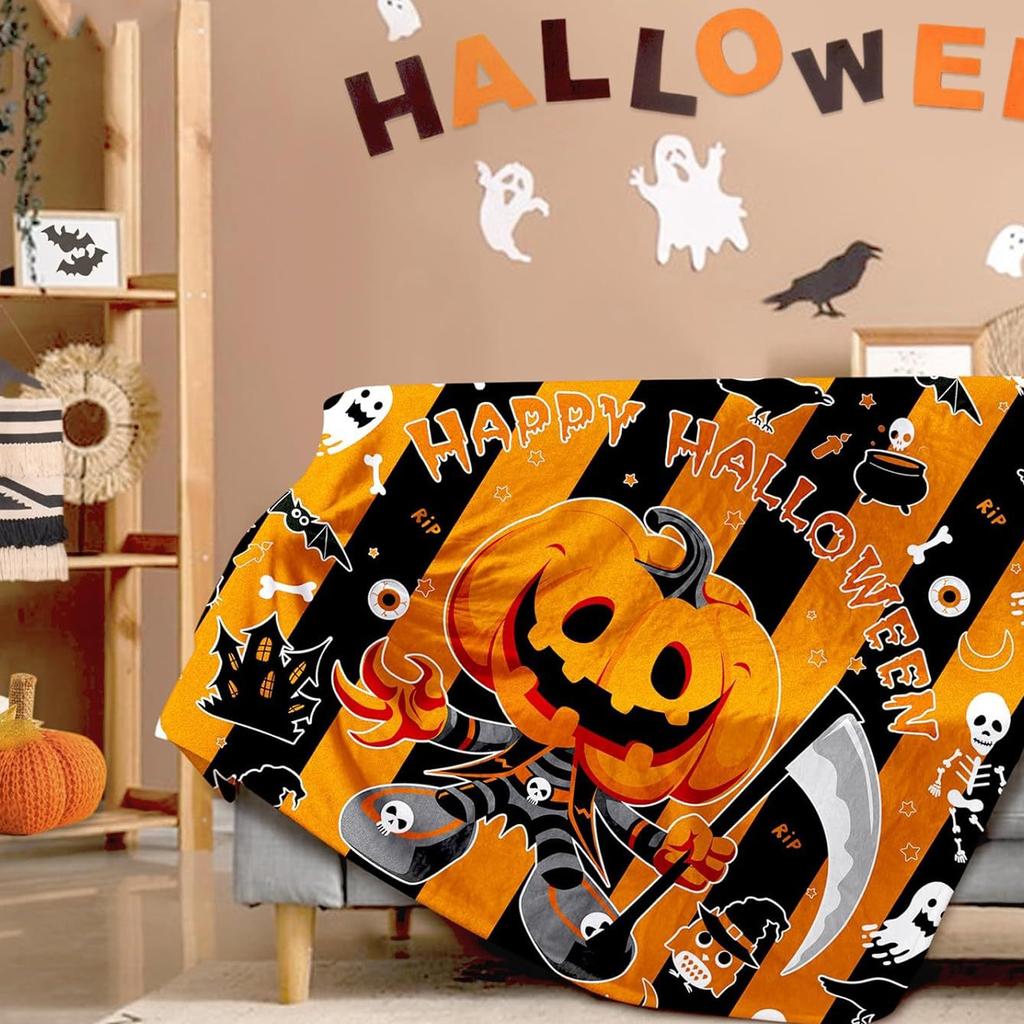 Halloween Themed Throw Blanket Soft Flannel Fabric for Family Gatherings Outdoor Activity Machine Washable Polyester