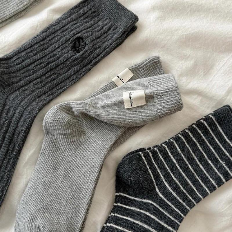 Ladies Autumn Winter Thick Fashion New Grey Medium Tube Socks