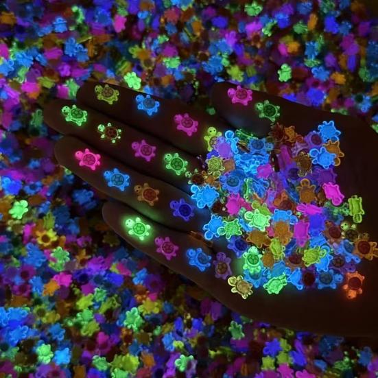 100 Pcs Mini Resin Turtle Statues Glow In Dark Tiny Turtle Figurines Miniature Animals for Fairy Garden Decor DIY Crafts Potted Plants Cake Toppers