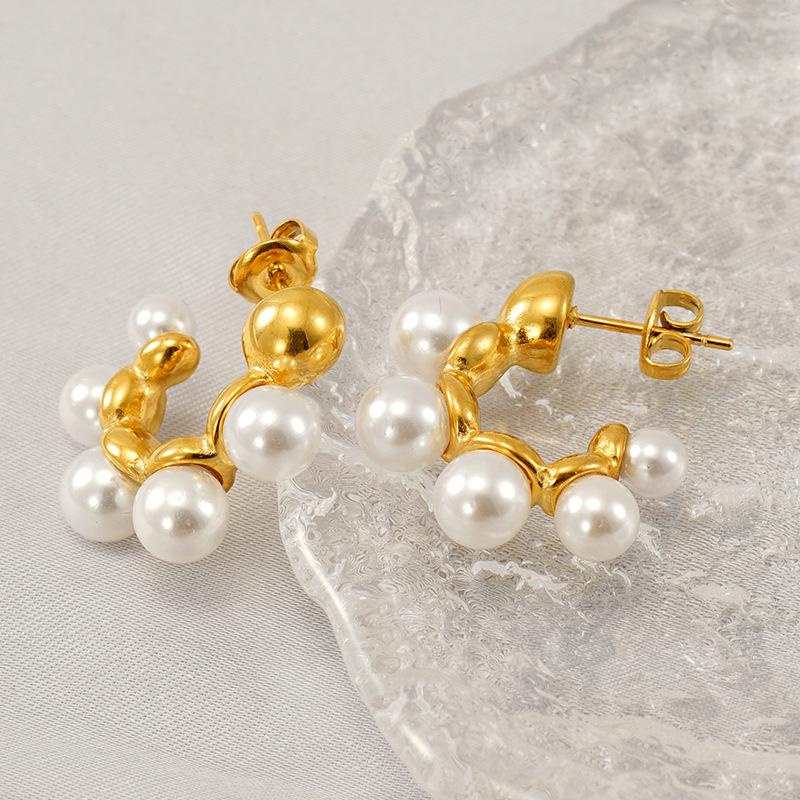 French light luxury retro titanium steel freshwater pearl earrings stainless steel fashion temperament versatile high sense earrings women