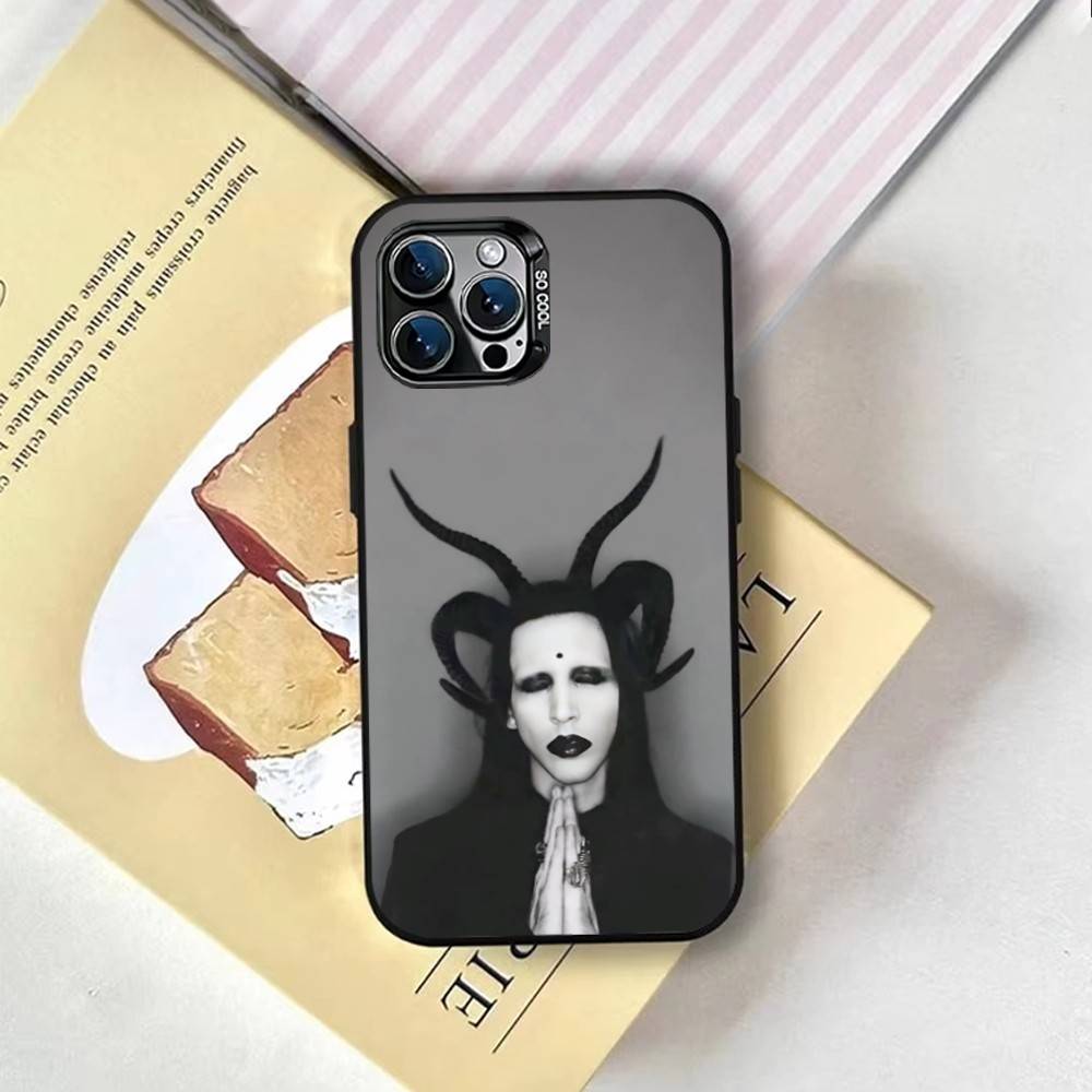 Чехол для телефона M-Manson M-Marilyn Для iPhone 17,16,15,14,13,12,11 Plus,Pro Max,XS,Цветной Серебряный Покрытие Внутренняя Крышка