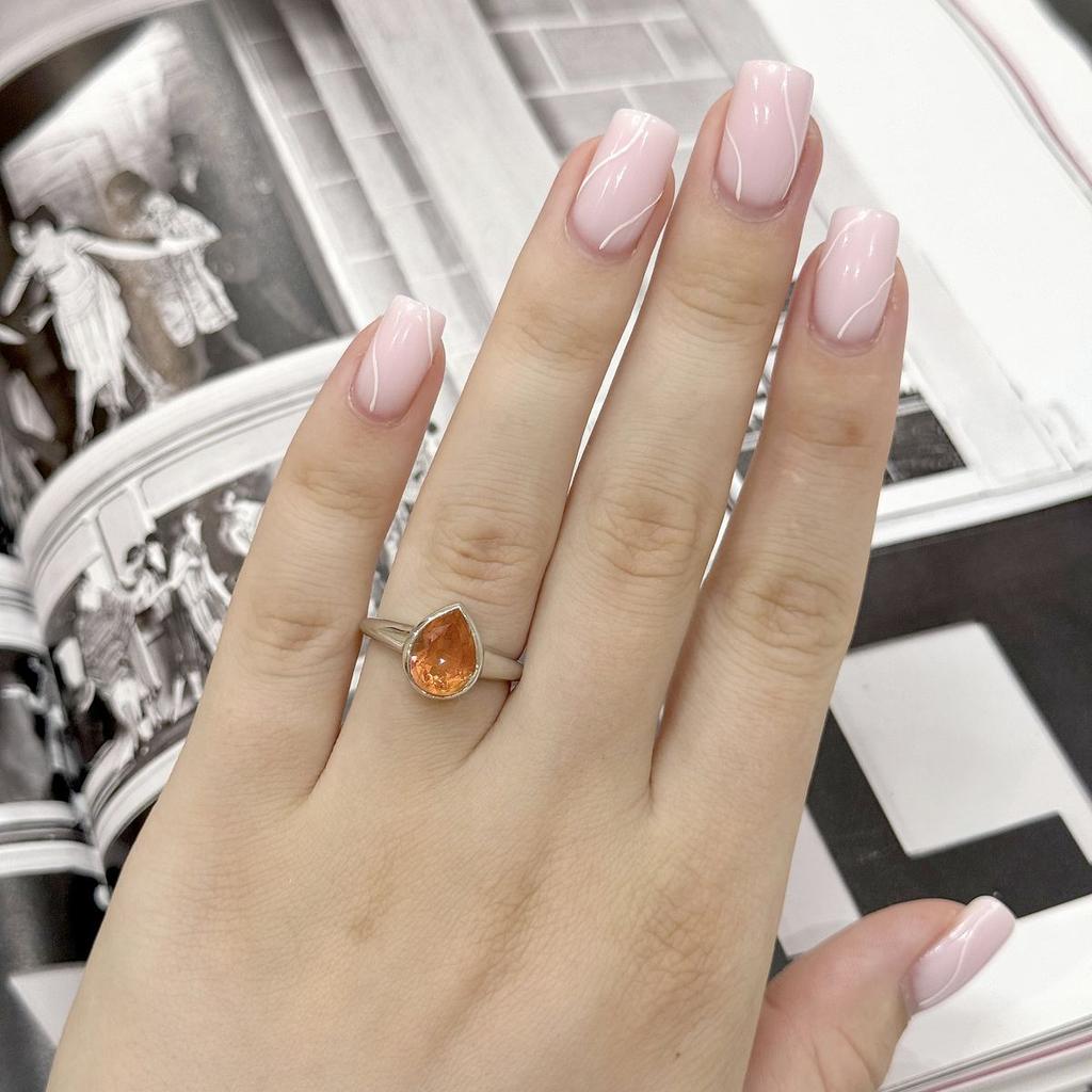 Серебряное кольцо с Натуральным золотим кварцем 1.787ct, вес изделия 2,99 гр (2165743)