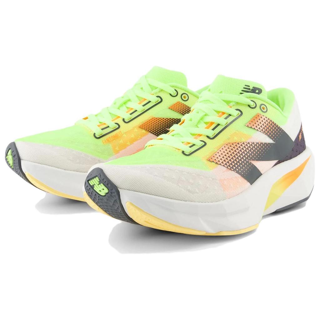 New Balance Кроссовки FuelCell Rebel v4 Белый Выбеленный Лаймовое Сияние Женские - WFCXLA4