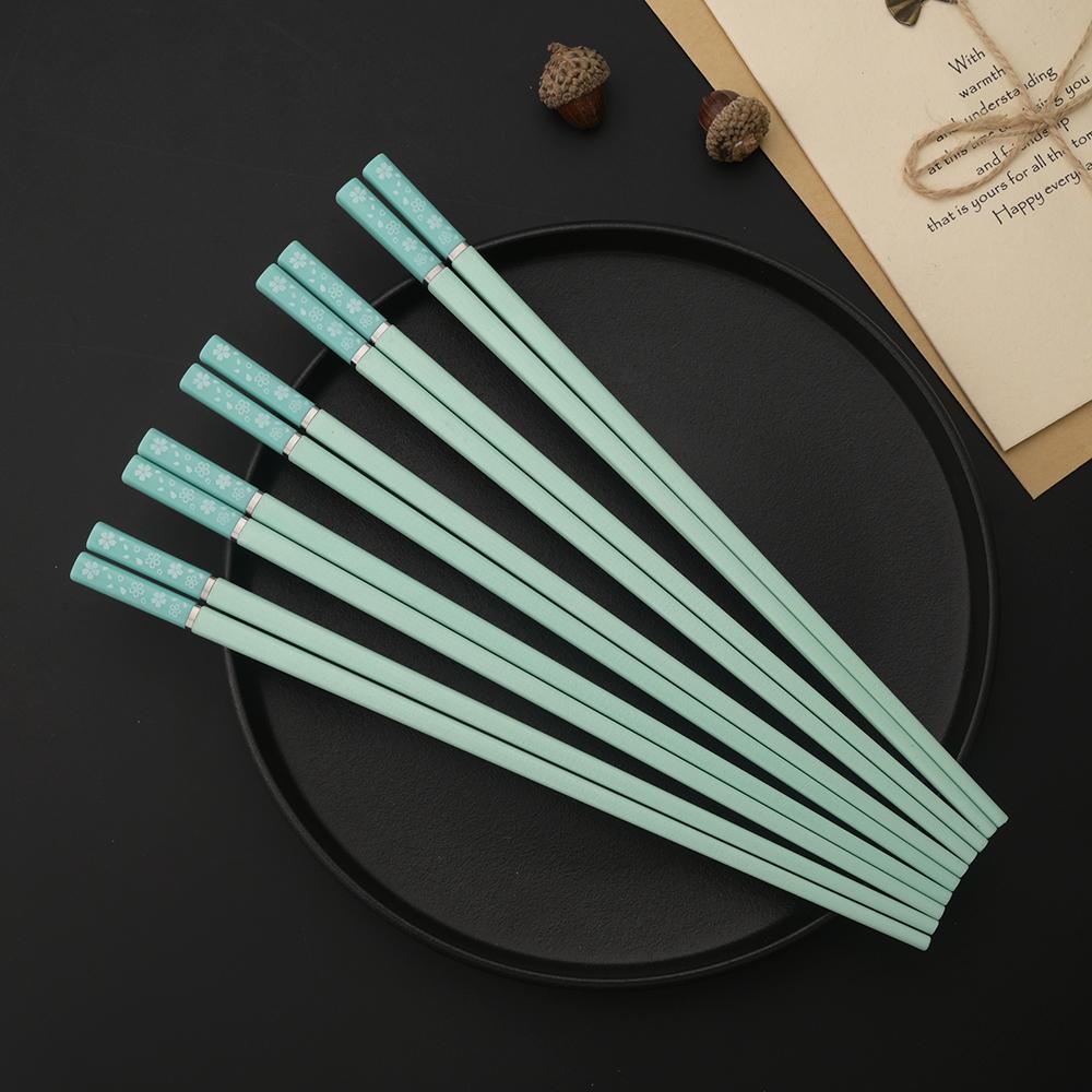 5 Pairs High Temperature Resistant Non-slip Japanese Sakura Chopsticks Household Reusable for Sushi Hashi Food Sticks Tableware