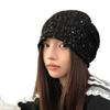 Осенние и зимние шляпы, женская шляпа с широкими полями подчеркивает лицо, маленькие головные уборы, универсальные пайетки, цыганские звезды, многослойные шляпы, теплые шапки.