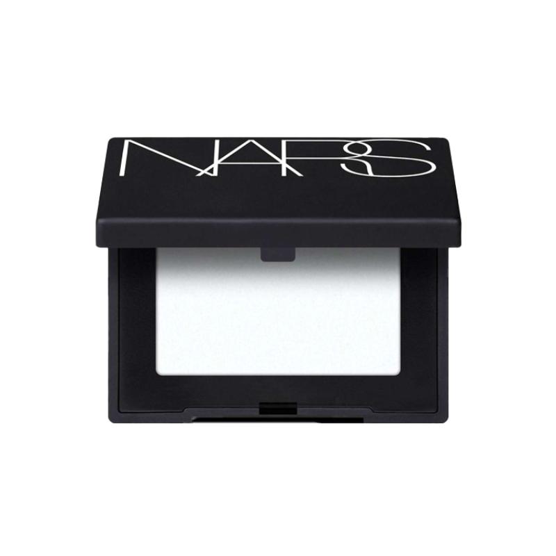 Nars Мини светоотражающая фиксирующая пудра - Прессованная