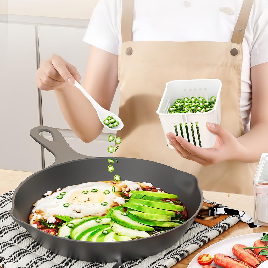 1 Set of Kitchen Refrigerator Accessories with a Lid, Food Storage Container, with 3 Transparent Square Detachable Compartment D