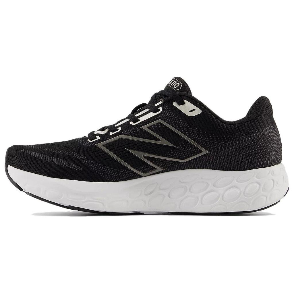 New Balance Женская беговая обувь New Balance Fresh Foam 680 V8 Mesh Черно-белая W680LK8
