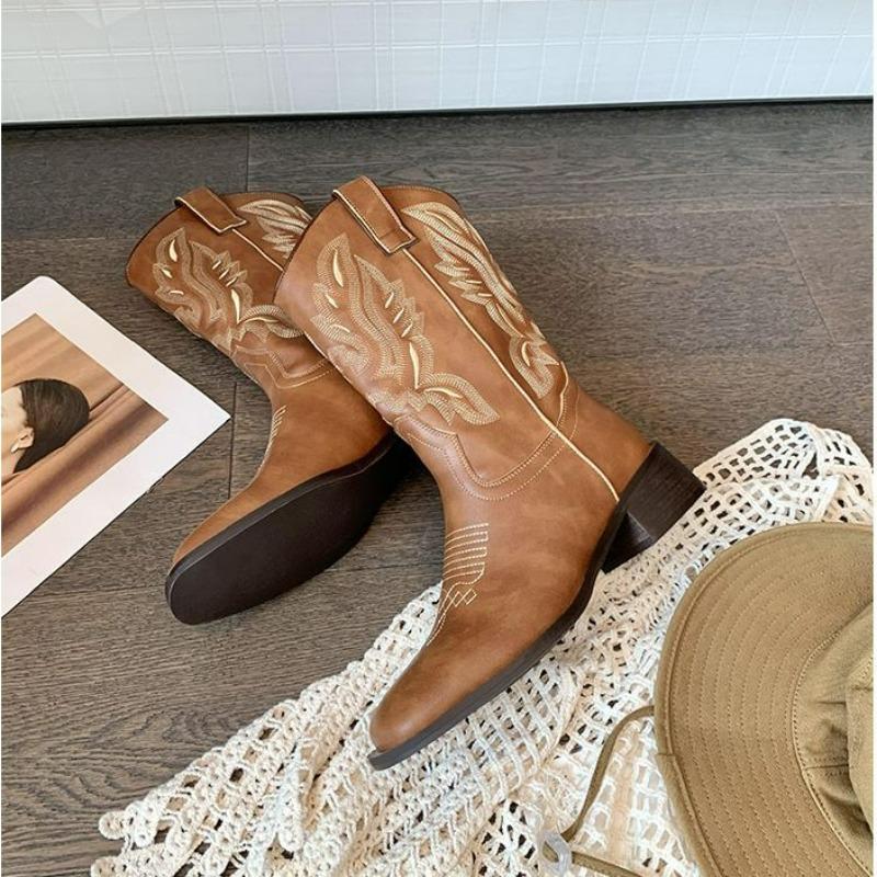 Осенние женские сапоги до середины икры 2024 года, винтажные кожаные коричневые ковбойские сапоги в стиле вестерн, вышитые рыцарские сапоги на толстом каблуке