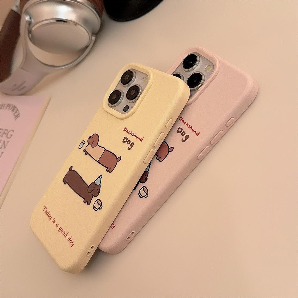 Розовый Мультяшный Такса Собака IPhone 17promax Apple Чехол для Телефона 14 Подходит для 16 Силиконовый 13 Японский и Корейский 12 Мягкий Набор