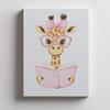 Plakat Uśmiechnięta Żyrafa W Różowych Okularach Plakat Uśmiechnięta Żyrafa W Różowych Okularach, 40X50 Cm, Bez Ramy, Papier Matowy 230 Gsm