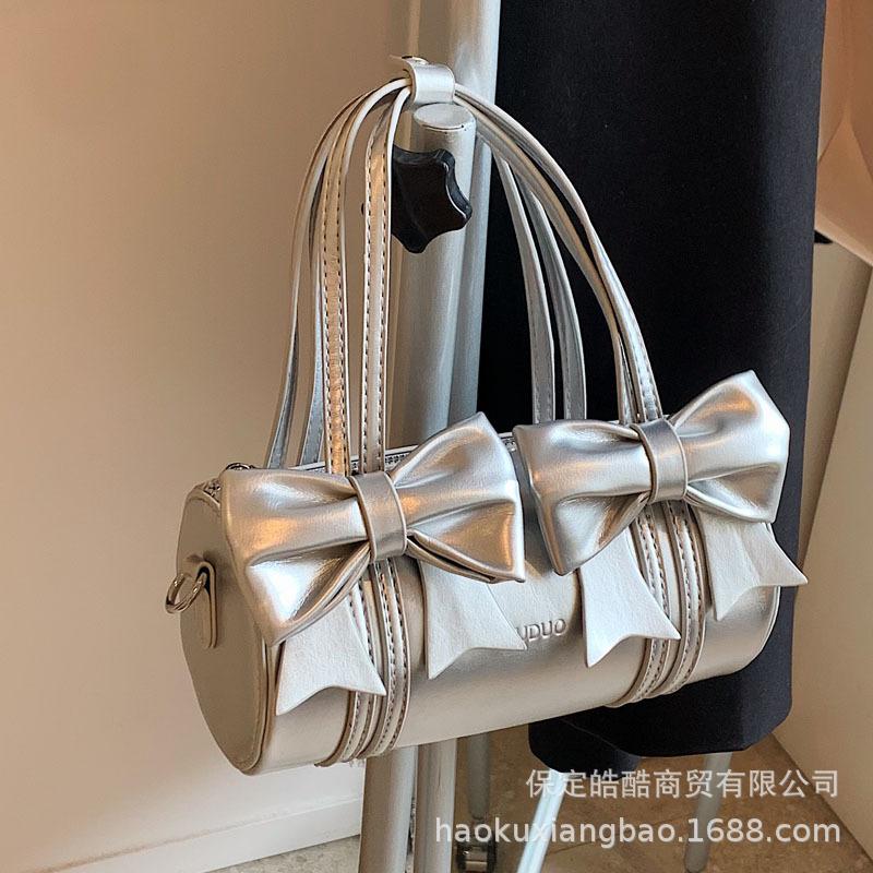 Korean Niche Underarm Bag Women's Summer 2025 New Trendy Fashion Pillow Bag Hand Carry Messenger Bag Red Bag